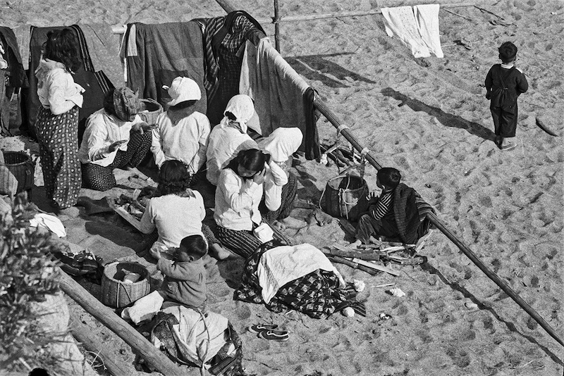 Kusukazu Uraguchi, ‘Strand van Wagu’, 1957