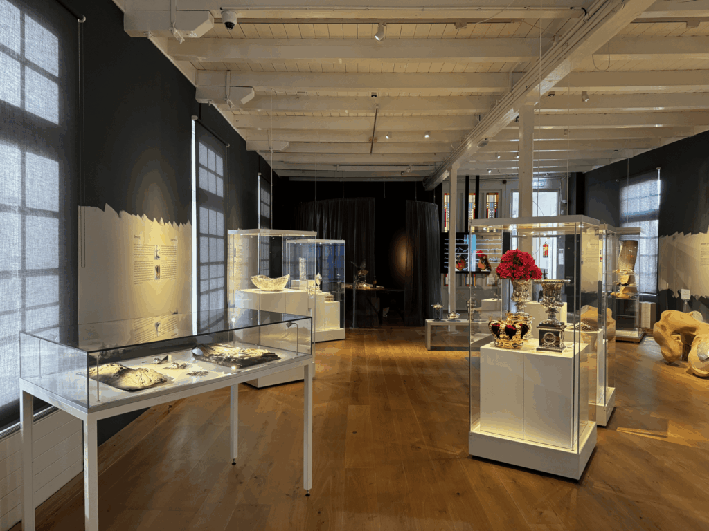 Zaaloverzicht 'Please Touch', foto: Sita Hauptmeijer