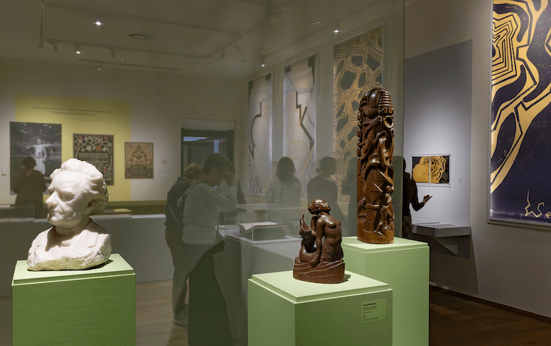 Zaaloverzicht 'De vrouwen van de Amsterdamse School'