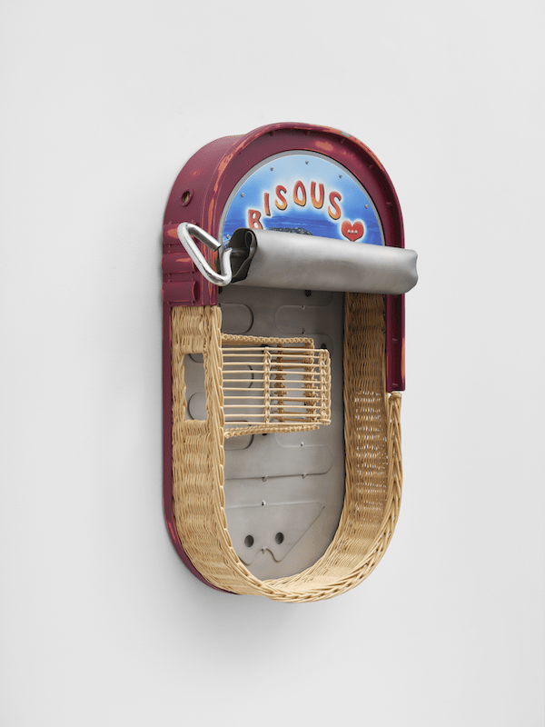 Magali Reus, ‘Merlin (Rock and sole)’, 2024, foto: Eva Herzog