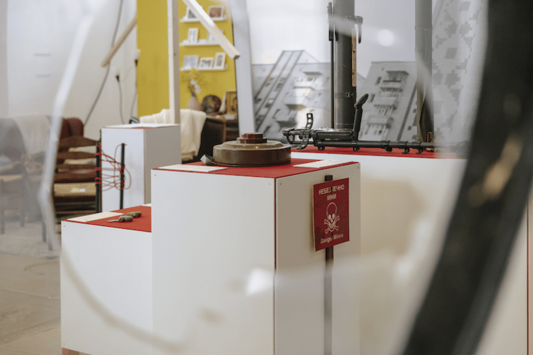 Zaaloverzicht 'Dichtbij de Oorlog'