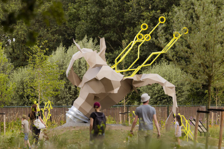 Interactieve installatie van ontwerpersduo Kiki & Joost over het thema ‘van crisis tot Brainport’, foto: Tom Doms