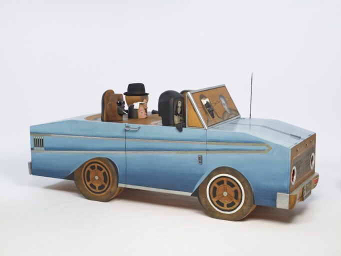 v5 Marisol, ‘The Car’, 1964, foto: Jannes Linders