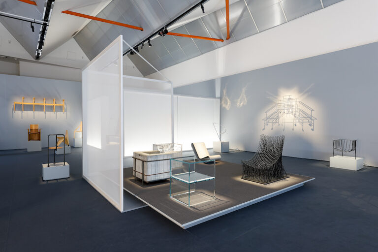 Zaaloverzicht ‘A Chair and You’, foto: Bas Czerwinski