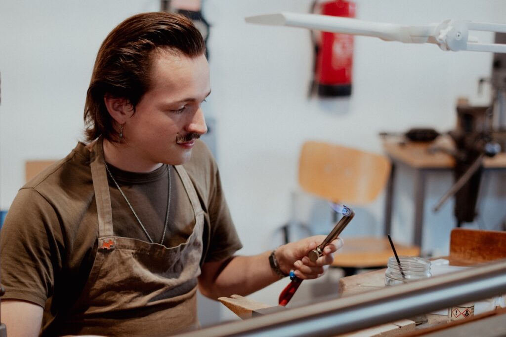 Nathan Verdonk aan het werk, foto: Eileen van Arkel