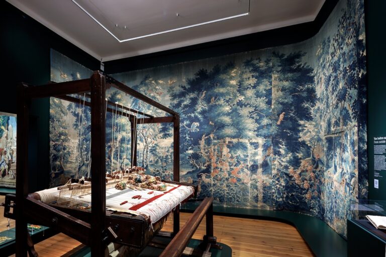 Zaaloverzicht ‘Wonder Walls – Geweven meesterwerken’, foto: Aad Hoogendoorn Zaaloverzicht ‘Wonder Walls – Geweven meesterwerken’, foto: Aad Hoogendoorn